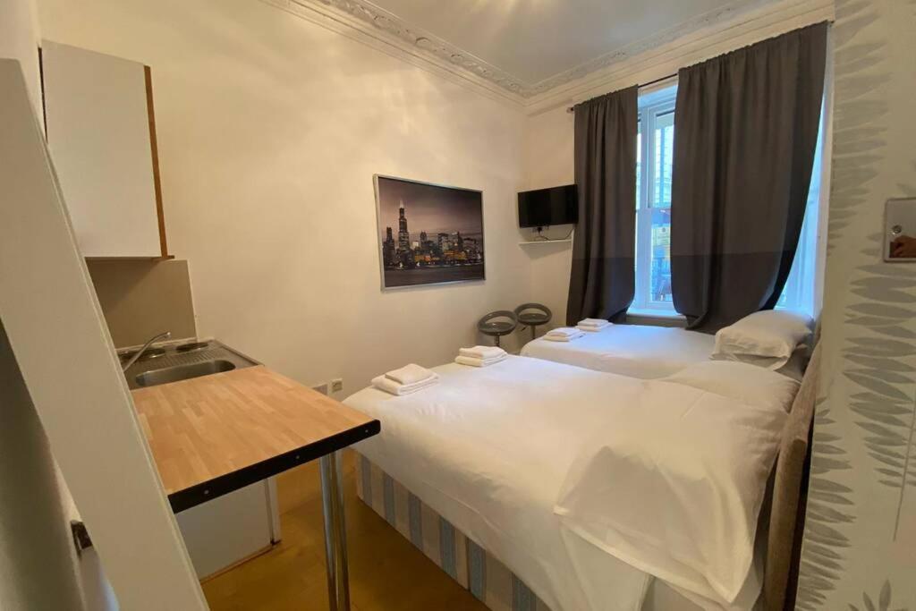 F6-Comfy Ground Flr Studio Fits 4- Near Paddington Лондон Экстерьер фото
