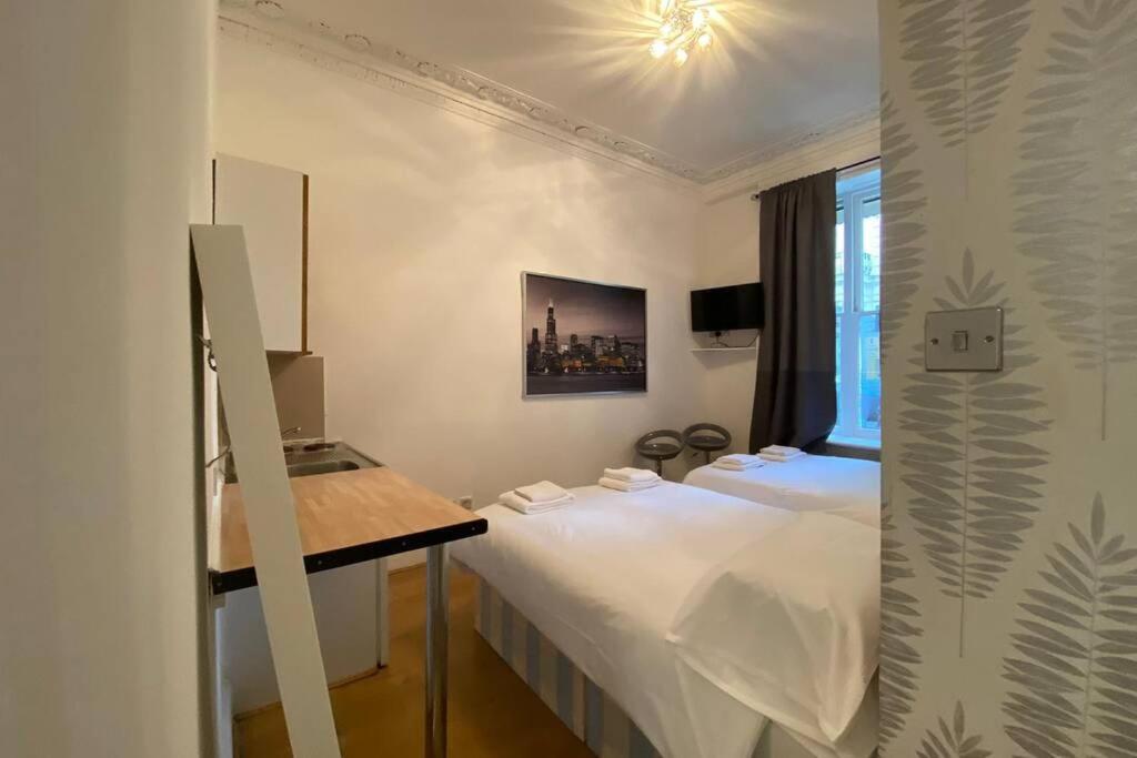 F6-Comfy Ground Flr Studio Fits 4- Near Paddington Лондон Экстерьер фото